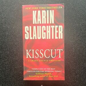 Kisscut by Karin Slaughter Paperback